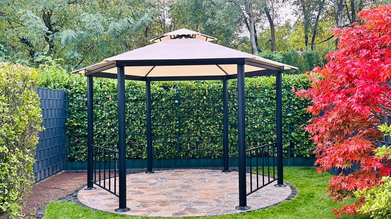 Pflasterfugen dauerhaft unkrautfrei halten – Was wirklich funktioniert