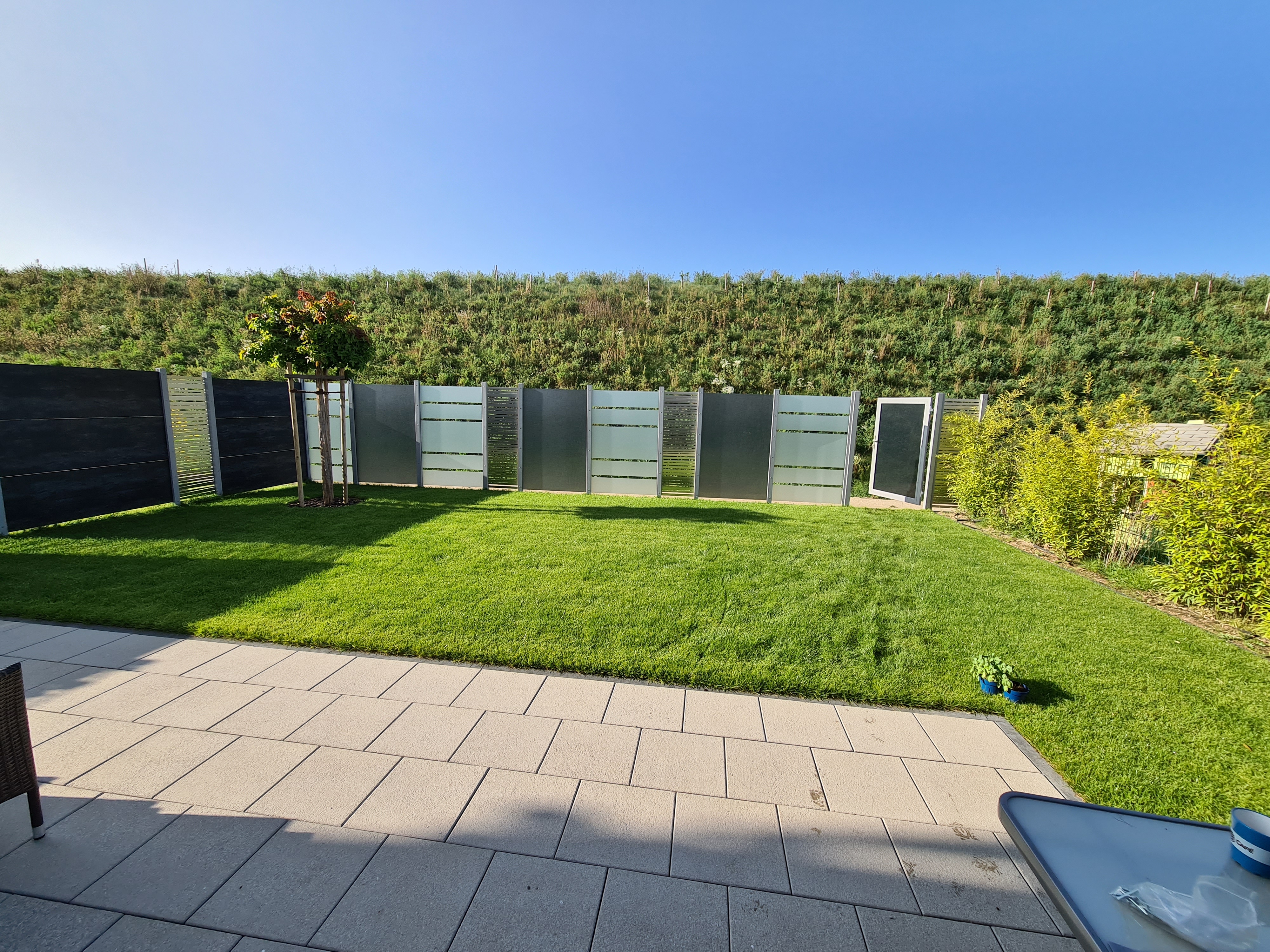 Garten für Kinder sicher und spannend gestalten